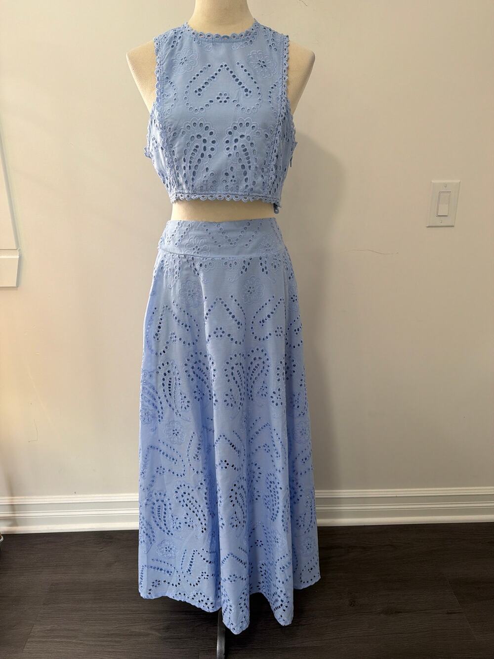 Commense Matching Set Eyelet Skirt Crop Top Periwinkle Blue Size S